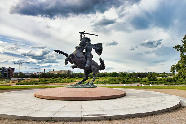 Your Ultimate Guide to Booking a Lake District Getaway with Rock Climbing Gear Included